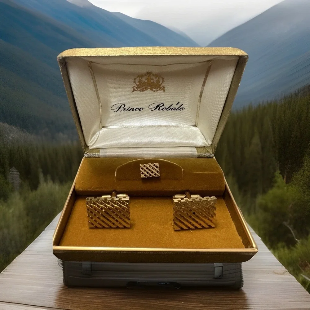 Men's Vintage New In Box Prince Robale Timeless Gold Tone Cuff Links & Tie‎ Pin